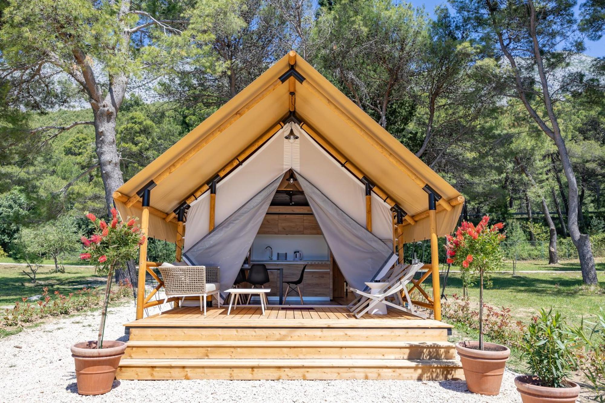 Camp Dole Zivogosce - Mobile Home And Glamping Tent Živogošće Exterior foto